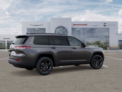 New 2025 Jeep Grand Cherokee L Limited image 3
