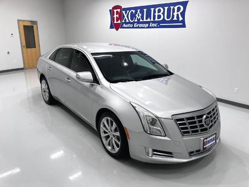 Used 2013 Cadillac XTS Premium image 1