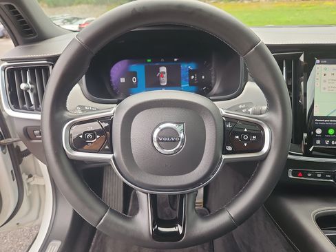 Used 2022 Volvo S90 B6 R-Design w/ Advanced Package AWD/4WD image 23