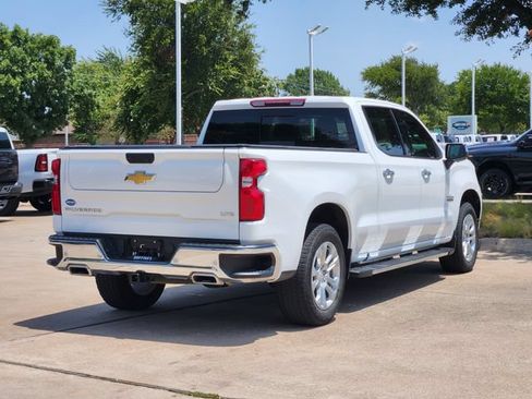 Used 2025 Chevrolet Silverado 1500 LTZ AWD/4WD image 7