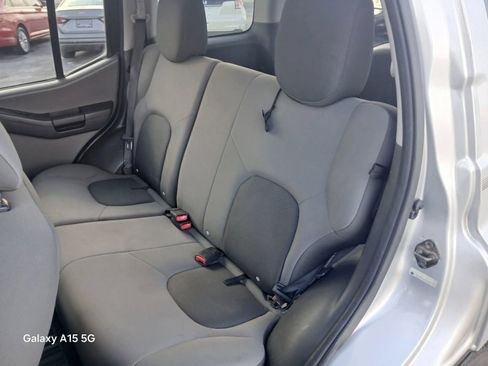 Used 2014 Nissan Xterra S RWD image 12