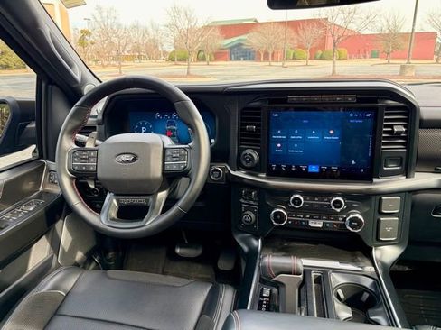 Used 2024 Ford F150 Raptor image 19