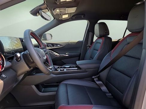 New 2026 Chevrolet Equinox RS w/ Convenience Package III FWD image 16