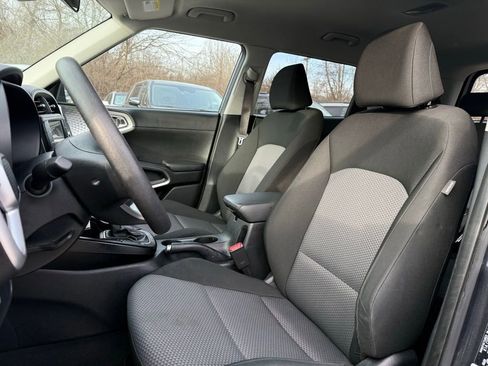 Certified 2024 Kia Soul LX w/ Option Group 015 image 9