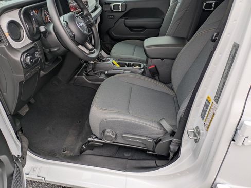 New 2026 Jeep Wrangler Unlimited Sport AWD/4WD image 12