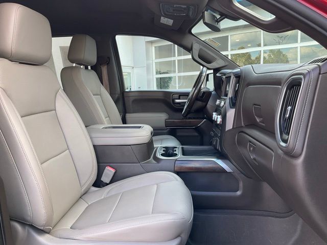 Used 2019 GMC Sierra 1500 SLT w/ SLT Premium Package AWD/4WD image 9
