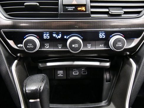 Certified 2021 Honda Accord Sport image 25