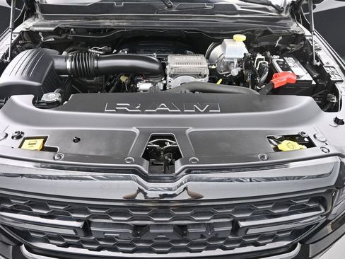 Used 2023 RAM 1500 Big Horn AWD/4WD image 35
