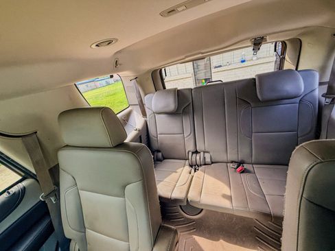 Used 2015 Chevrolet Tahoe LT RWD image 17