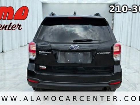Used 2018 Subaru Forester 2.5i Premium AWD/4WD image 4