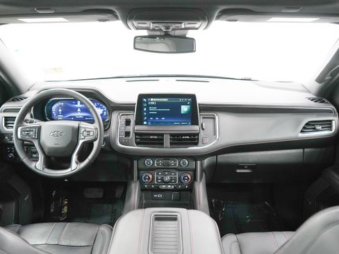 Used 2023 Chevrolet Suburban RST w/ Luxury Package AWD/4WD image 14