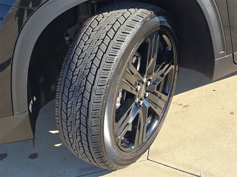 New 2026 GMC Acadia Elevation image 33