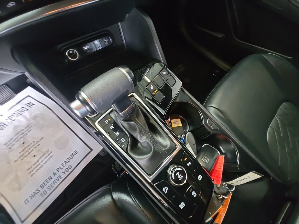 Used 2023 Kia Sportage X-Line AWD/4WD image 24