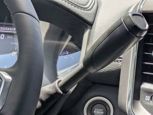 New 2026 RAM 3500 Laramie AWD/4WD image 19