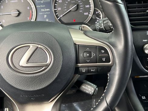 Used 2022 Lexus RX 350L Premium image 18
