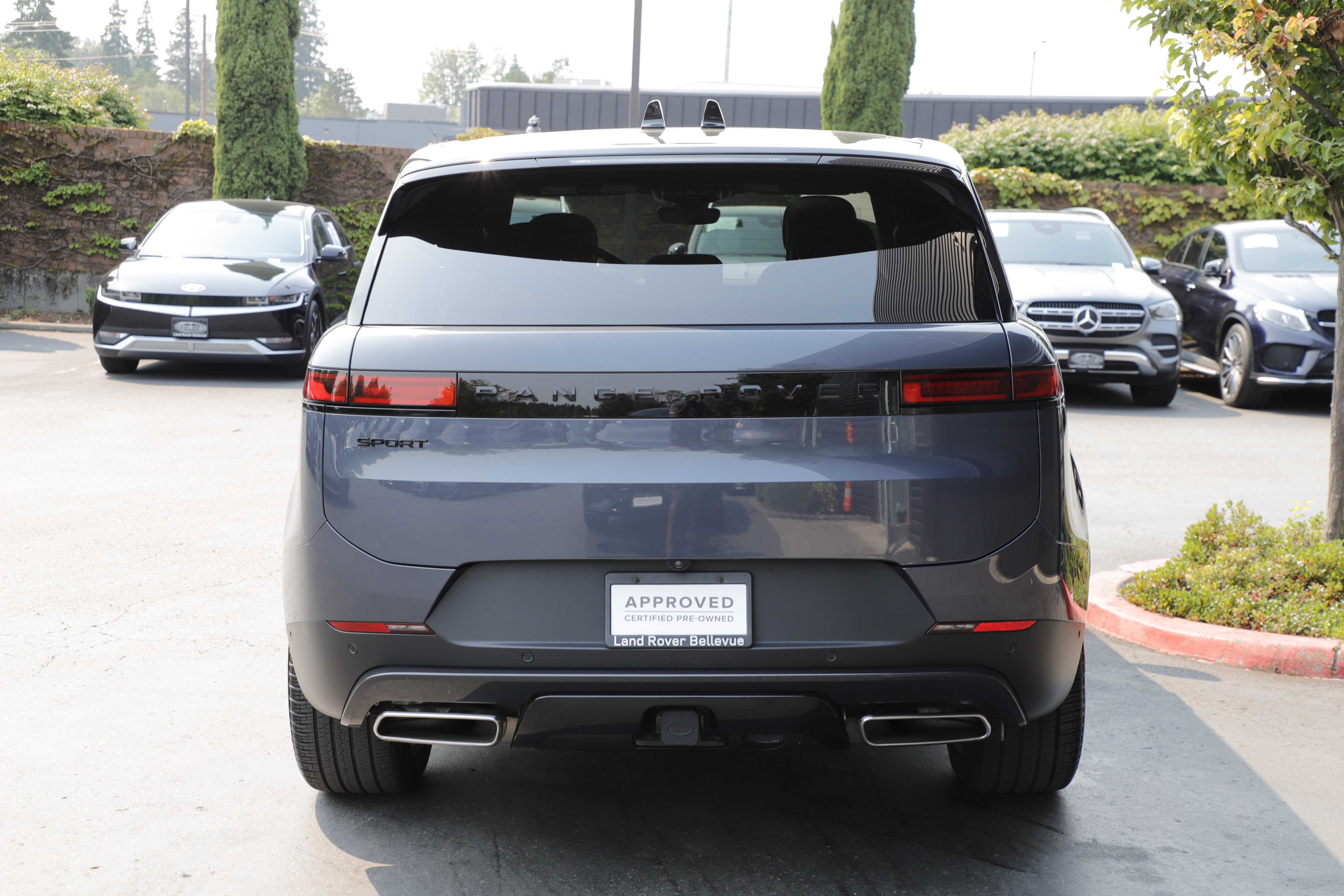 Certified 2026 Land Rover Range Rover Sport SE AWD/4WD image 7