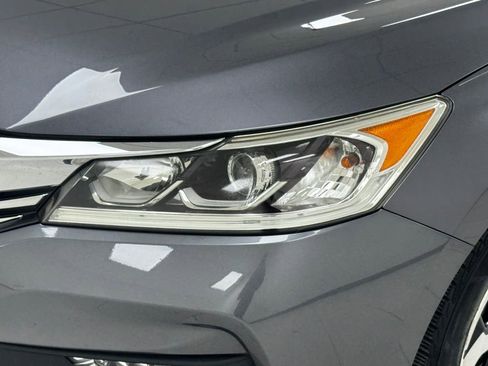 Used 2016 Honda Accord EX-L image 35