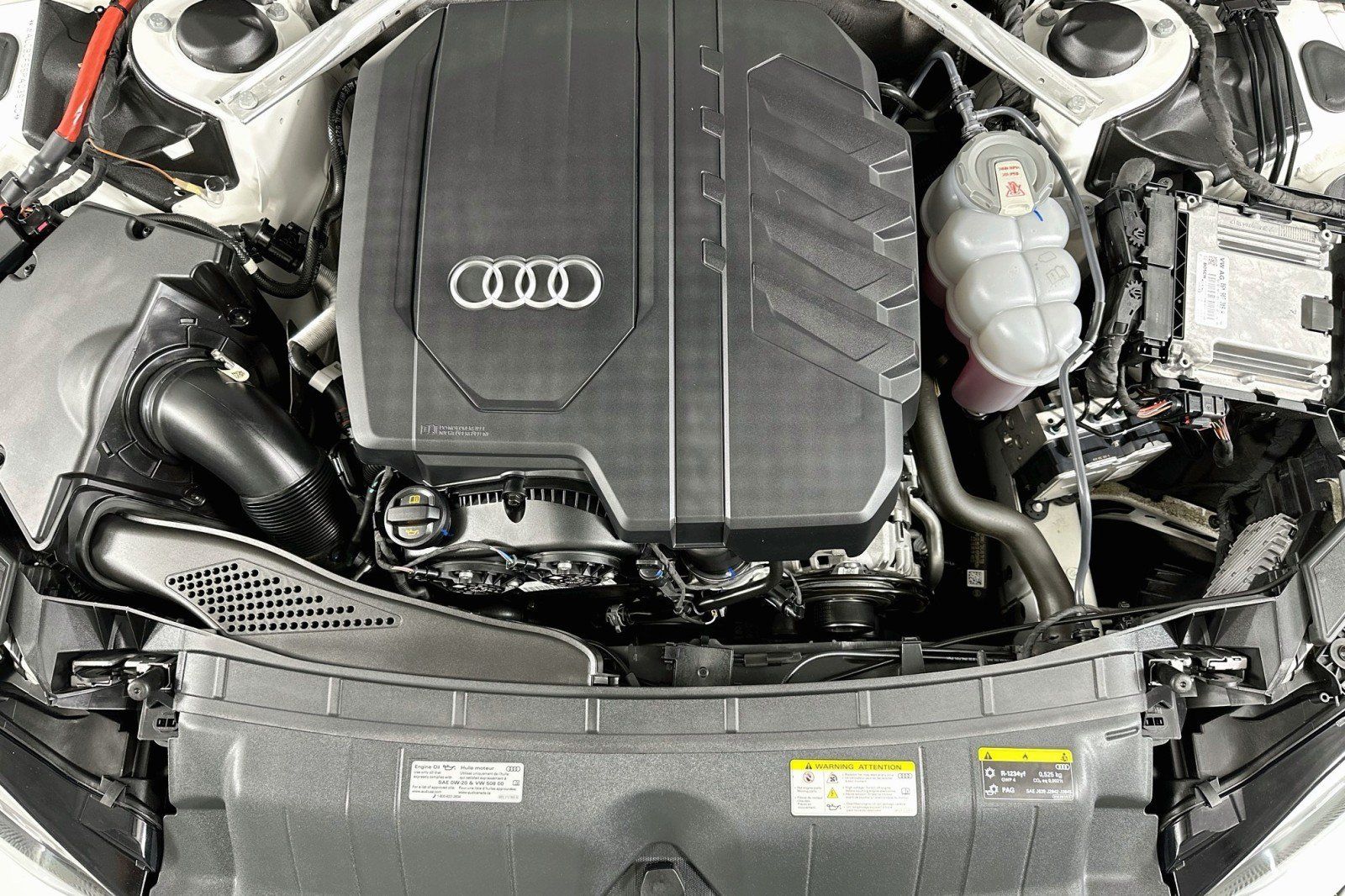 Used 2023 Audi A5 2.0T Premium Plus w/ Premium Plus AWD/4WD image 13