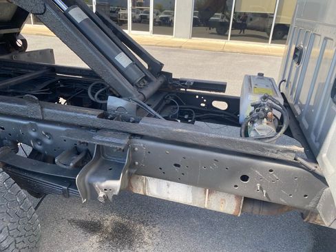 Used 2015 Ford F350 XL w/ Snow Plow Prep Package image 23