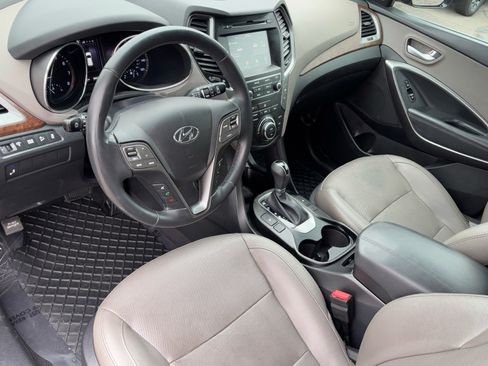 Used 2018 Hyundai Santa Fe Sport image 16