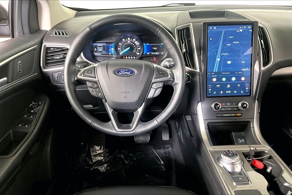 Used 2024 Ford Edge SEL AWD/4WD image 5