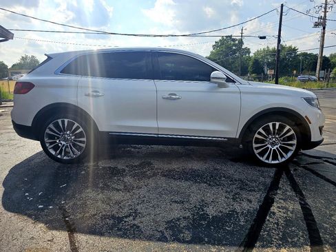 Used 2016 Lincoln MKX Reserve w/ Equipment Group 102A image 4