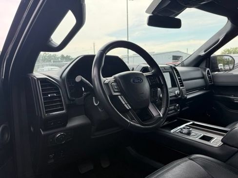 Used 2020 Ford Expedition Limited w/ Equipment Group 301A RWD image 7