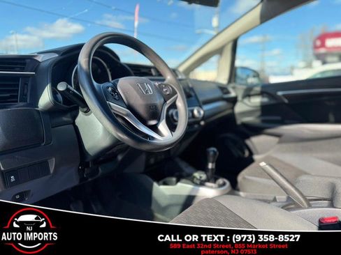 Used 2015 Honda Fit LX image 10