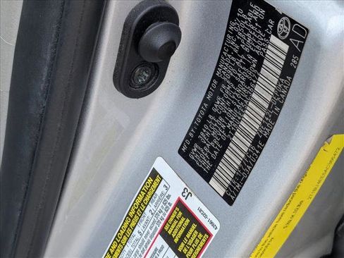 Used 2010 Toyota Corolla LE image 22