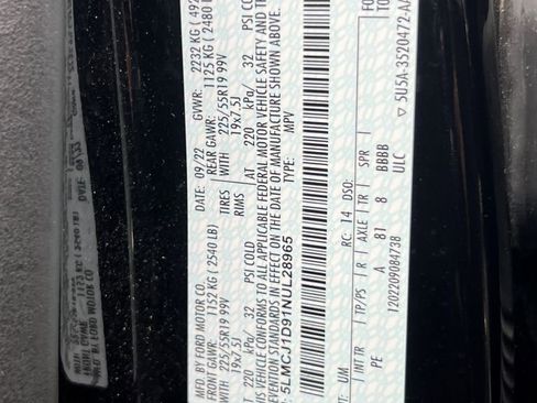 Certified 2022 Lincoln Corsair AWD w/ Premium Package image 32