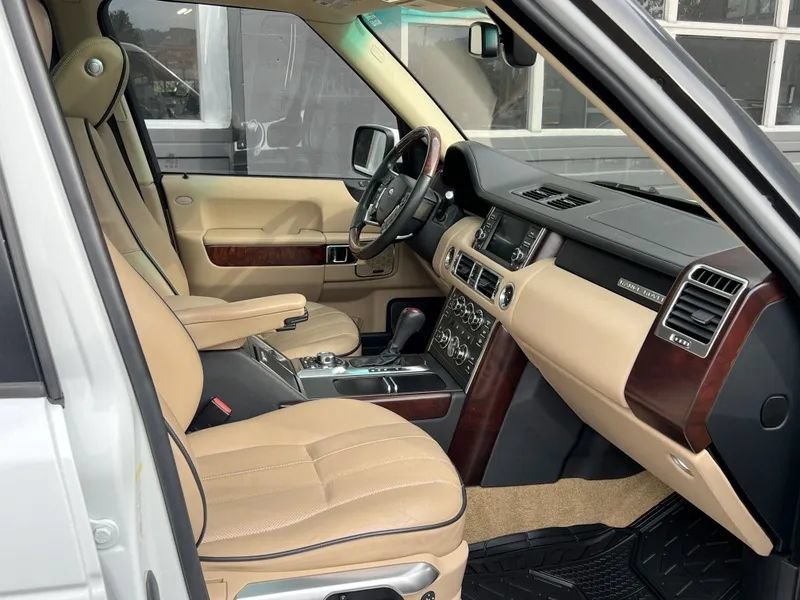 Used 2012 Land Rover Range Rover HSE LUX AWD/4WD image 13
