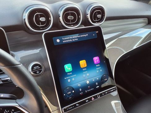 Used 2025 Mercedes-Benz GLC 300 image 5