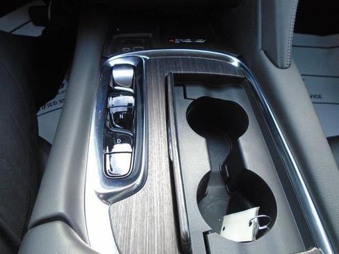 Certified 2024 Buick Enclave Avenir w/ Avenir Technology Package image 15