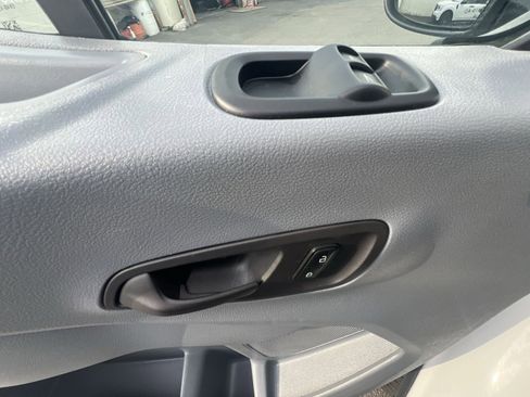 Certified 2019 Ford Transit 350 XLT RWD image 15