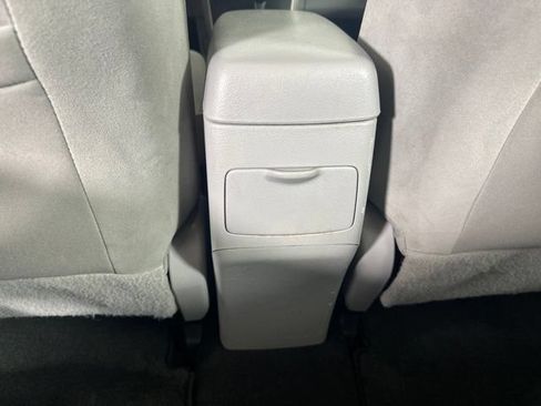Used 2010 Toyota Corolla LE FWD image 21
