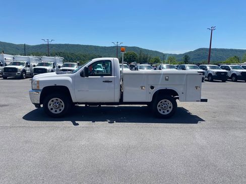 Used 2014 Chevrolet Silverado 3500 W/T RWD image 5
