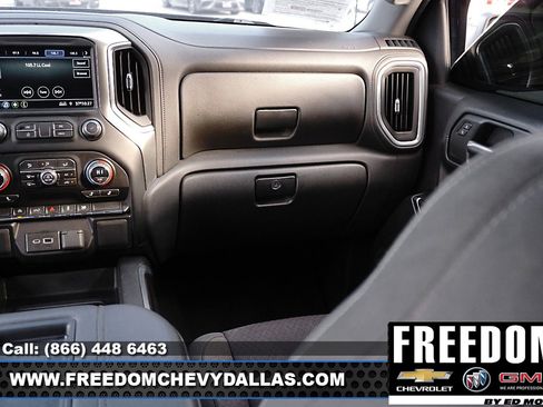 Used 2022 Chevrolet Silverado 1500 RST image 32