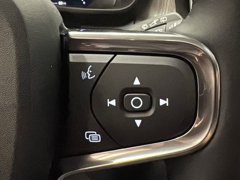 Used 2026 Volvo XC40 B5 Ultra w/ Protection Package Premier image 14