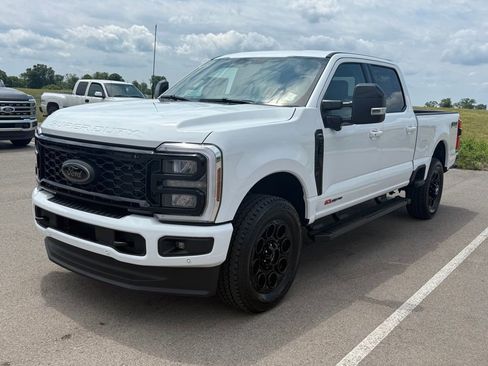 New 2025 Ford F350 Lariat w/ Lariat Ultimate Package image 44