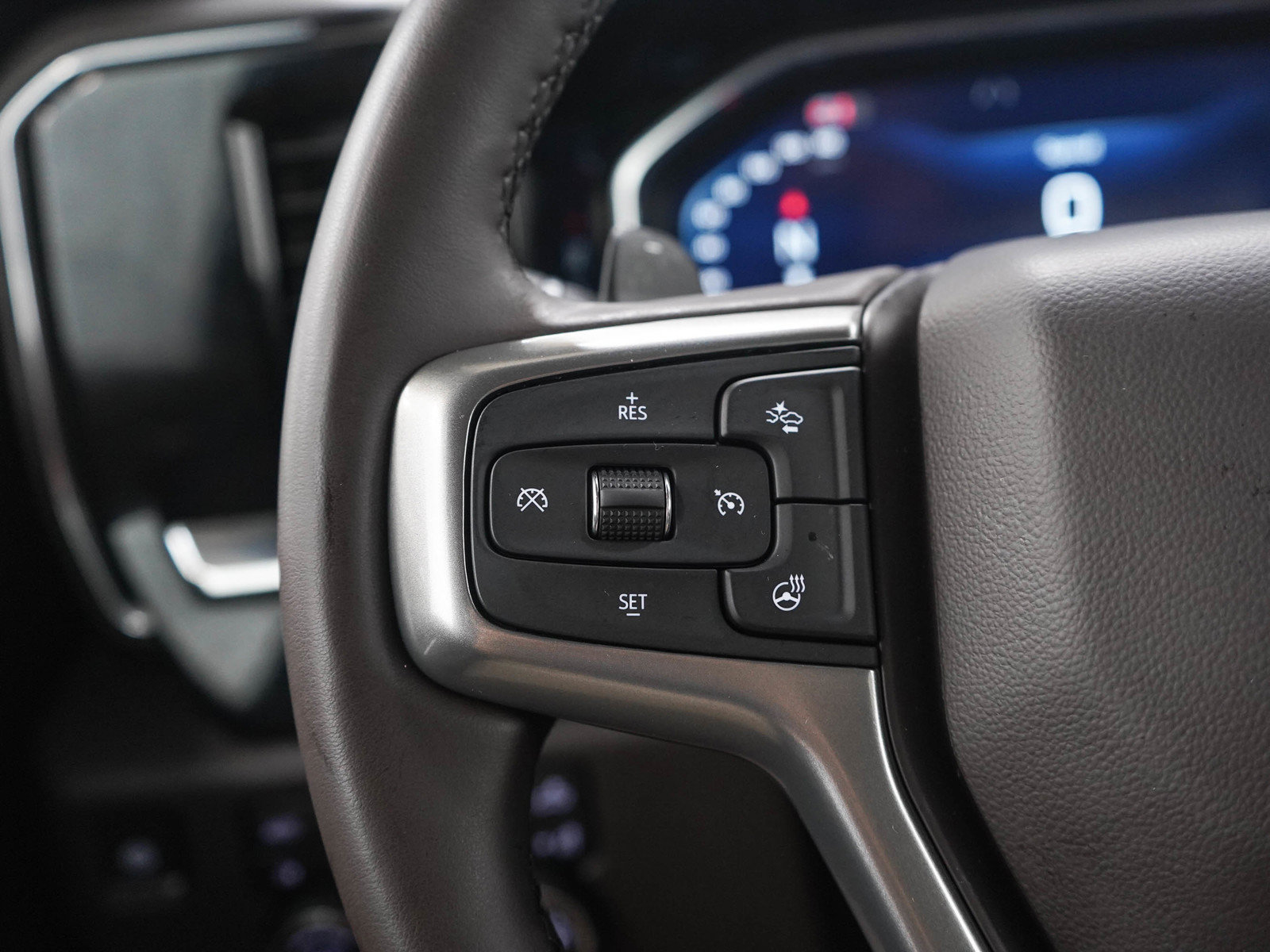 Used 2025 Chevrolet Silverado 1500 LT Trail Boss w/ LT Trail Boss Premium Package AWD/4WD image 24