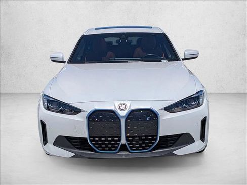 Certified 2023 BMW i4 eDrive40 RWD image 2