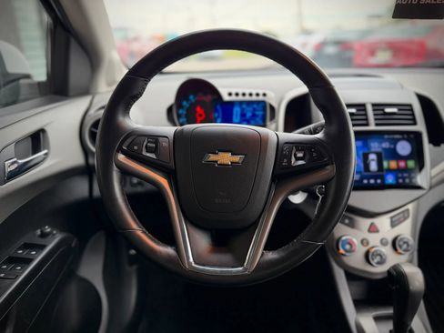 Used 2013 Chevrolet Sonic LTZ FWD image 9