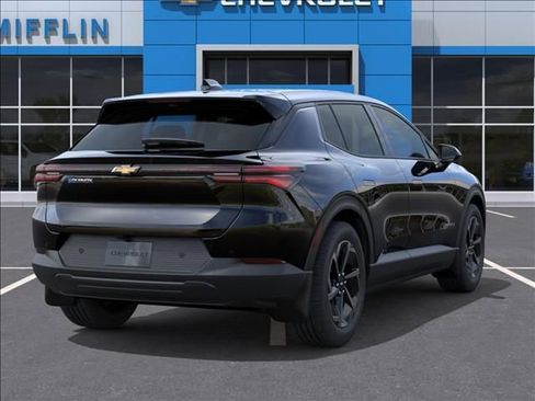 New 2026 Chevrolet Equinox EV LT FWD image 4