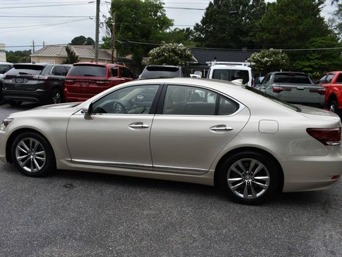 Used 2014 Lexus LS 460 AWD w/ Comfort Package image 42
