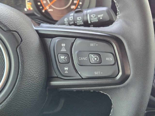 Used 2026 Jeep Wrangler Unlimited Rubicon AWD/4WD image 40