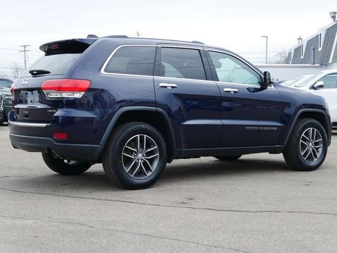 Used 2017 Jeep Grand Cherokee Limited image 6