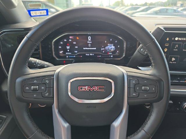 Used 2025 GMC Sierra 1500 SLT RWD image 18