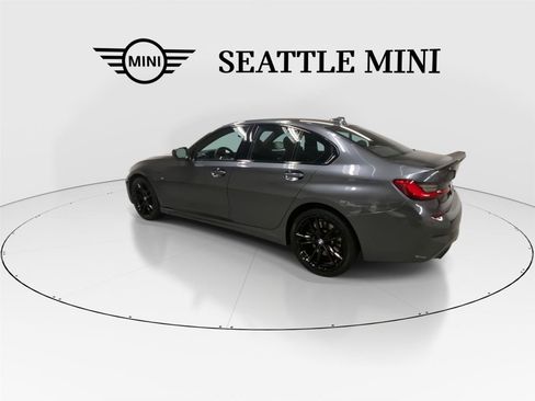 Used 2021 BMW 330e w/ M Sport Package RWD image 8