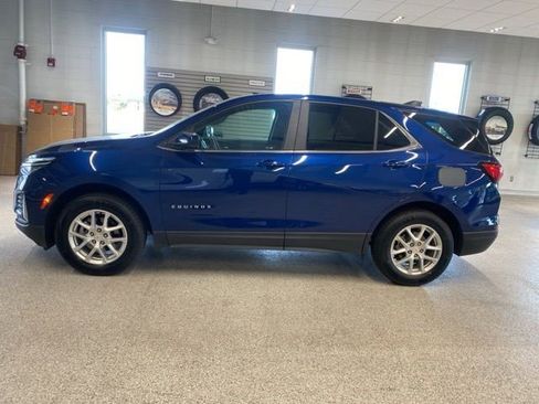 Certified 2022 Chevrolet Equinox LT AWD/4WD image 9