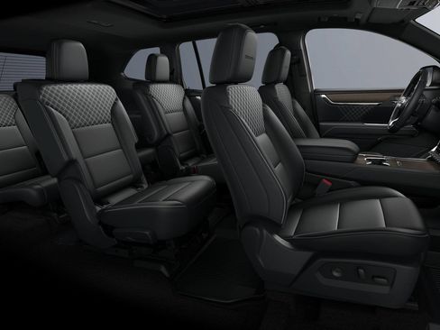 New 2026 GMC Acadia Denali w/ Super Cruise Package AWD/4WD image 8
